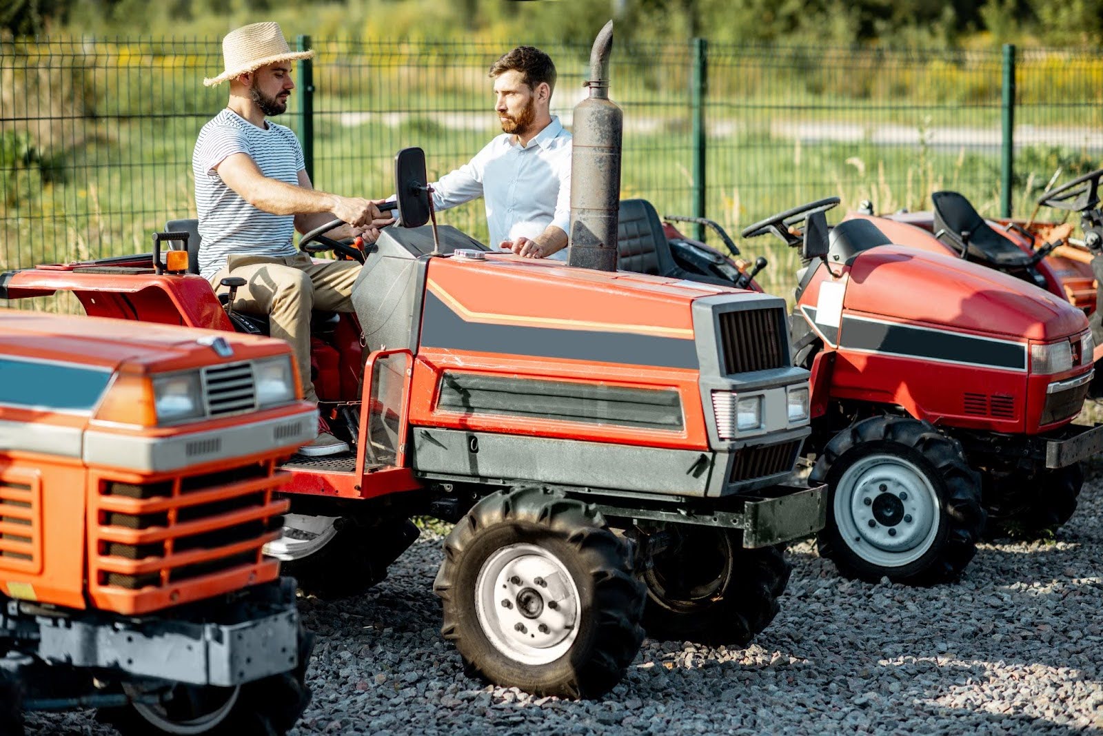 Garden Tractors Made Simple: Find the Perfect Fit for Lawn Care