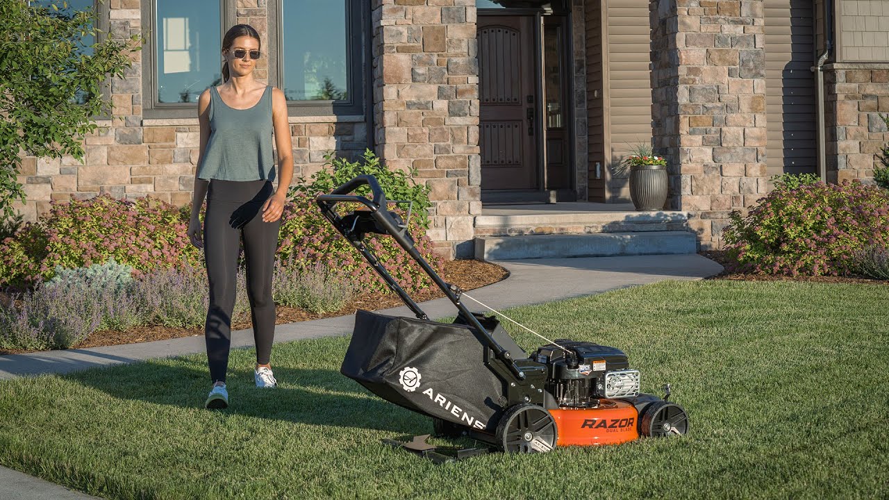 Choosing the perfect walk-behind lawnmower